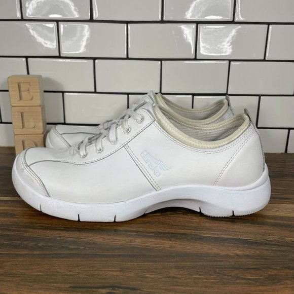 Dansko Shoes Dansko Elise Arch Support Oxford Sneaker Shoe White